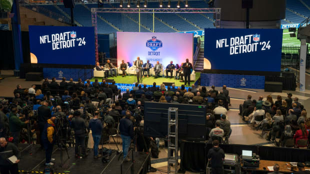 Wayne County Executive Warren C. Evans takes the stage during a news conference at Ford Field on Monday, Nov. 27, 2023 to mark 150 days until the 2024 NFL draft in Detroit.